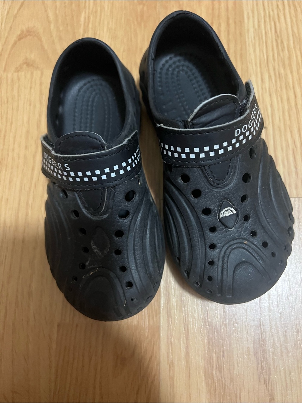 CROCS Kids Black Water Shoes with Checker Strap